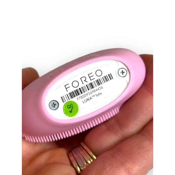 Foreo LUNA Fofo | Pearl Pink | Open Package - Picture 14 of 14